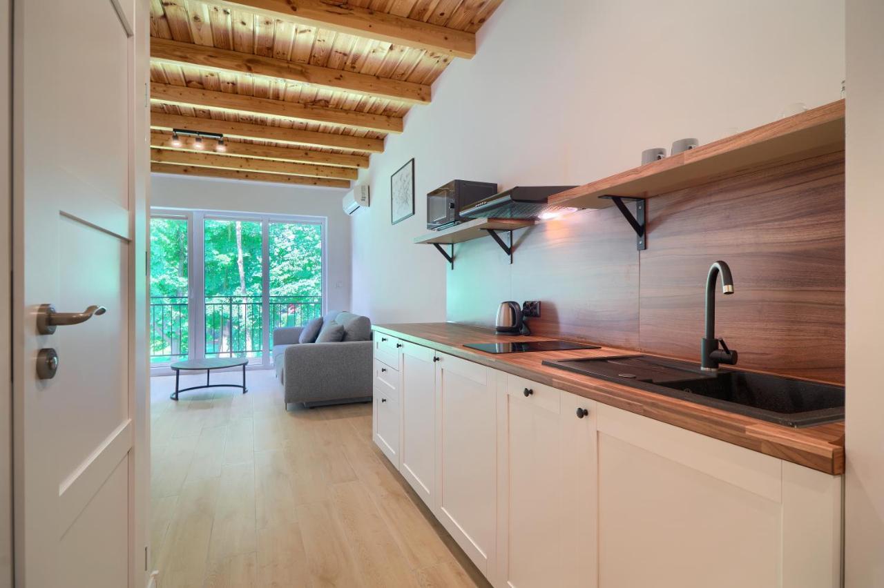 Apartamenty 7 Debow Nad Morzem Plesna  Exterior photo