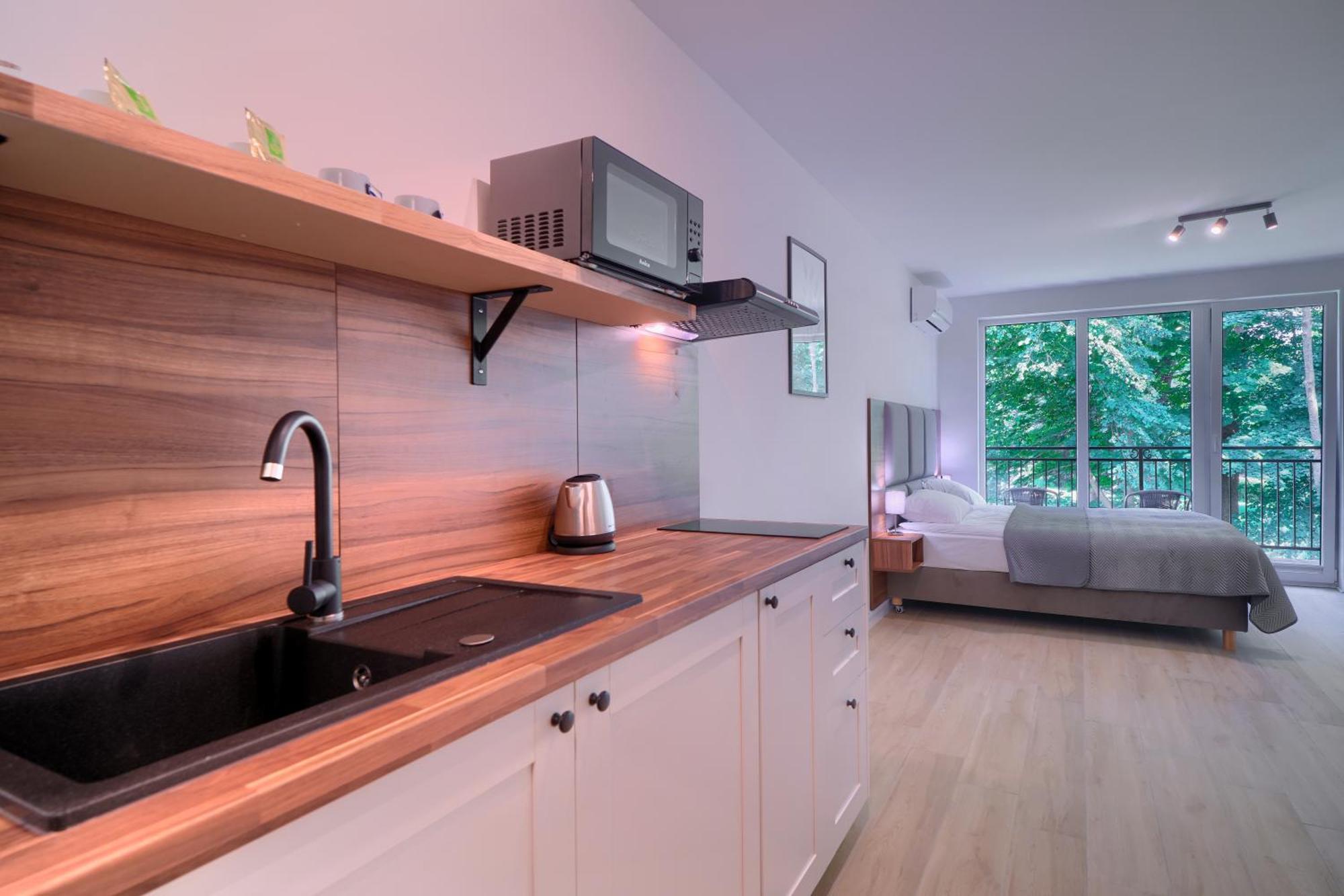 Apartamenty 7 Debow Nad Morzem Plesna  Exterior photo