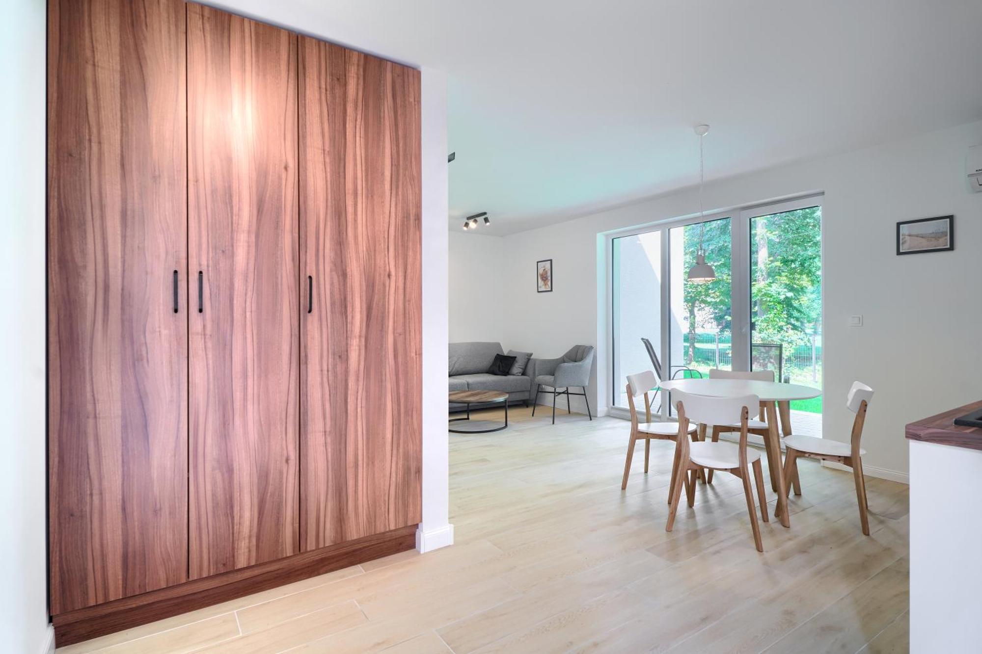 Apartamenty 7 Debow Nad Morzem Plesna  Exterior photo